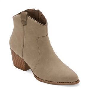 Women's Tan Ankle Boots Size 5.5